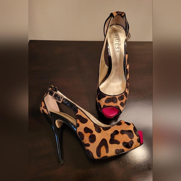Guess ~ Cheetah Print Faux Fur Heels